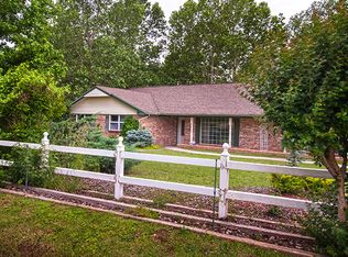 709 S Aqua Clear Dr, Mustang, OK 73064