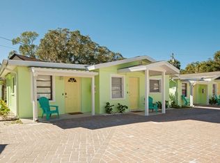 380 3rd St S #1B, Safety Harbor, FL 34695