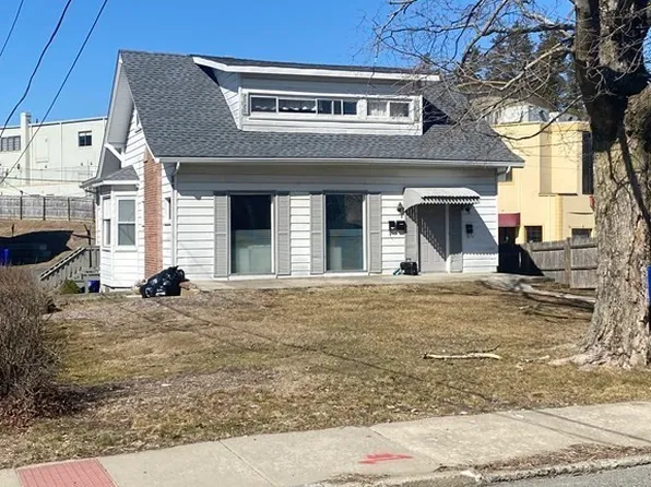 172 Broadway, Taunton, MA 02780