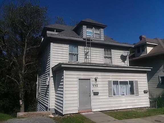 2nd image of 445 Pennsylvania Ave #B