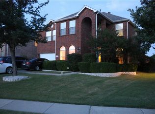10402 Augusta Ln, Rowlett, TX 75089