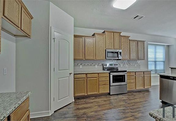 4th image of 5808 Quicksilver Dr