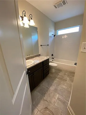 712 Heavens Dr #C — Photo 18