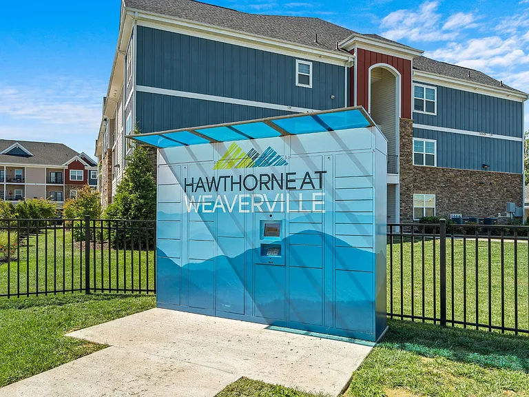 Hawthorne at Weaverville — Photo 25