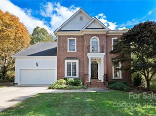 1032 Columbine Rd, Asheville, NC 28803