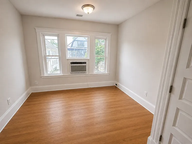 9 Bradford Ave #2 — Photo 3