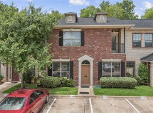 216 Forest (pvt) Dr, College Station, TX 77840