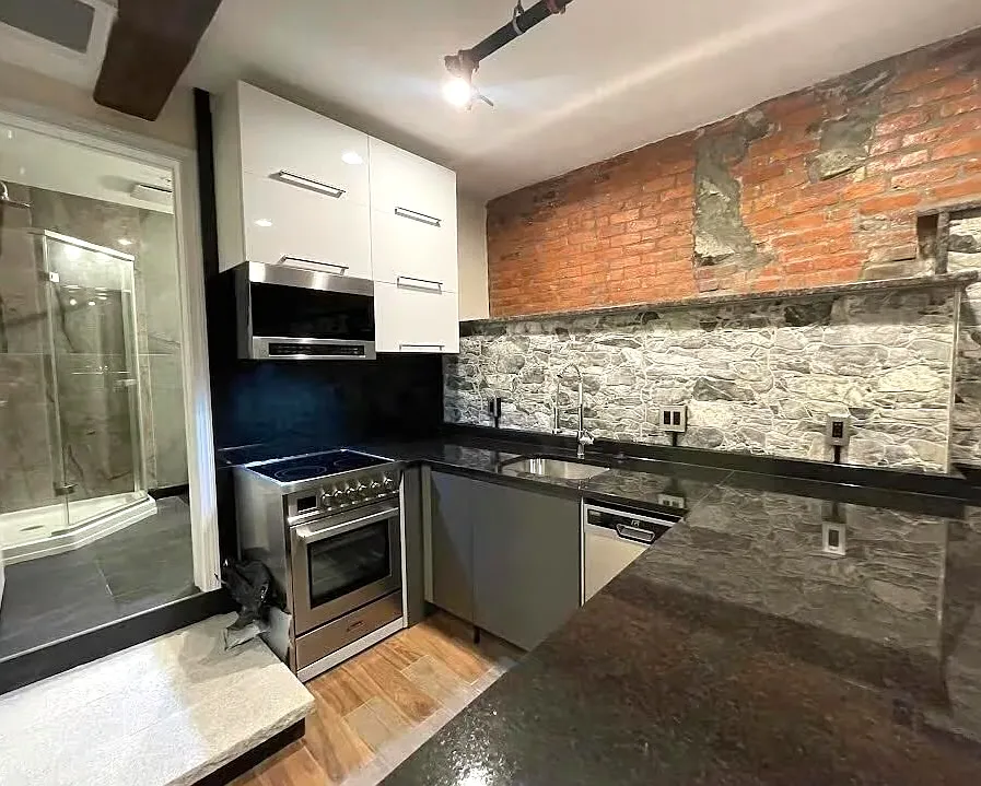 1028 Commonwealth Ave #104