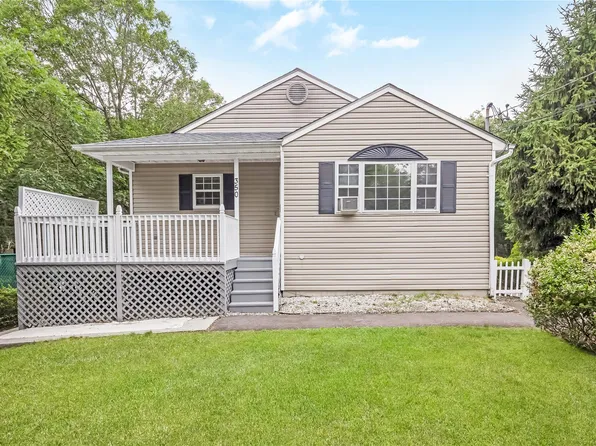 350 Mark Tree Road, South Setauket, NY 11720