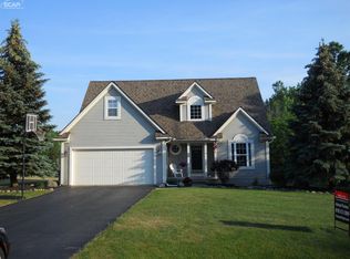 4321 E Rolston Rd, Linden, MI 48451