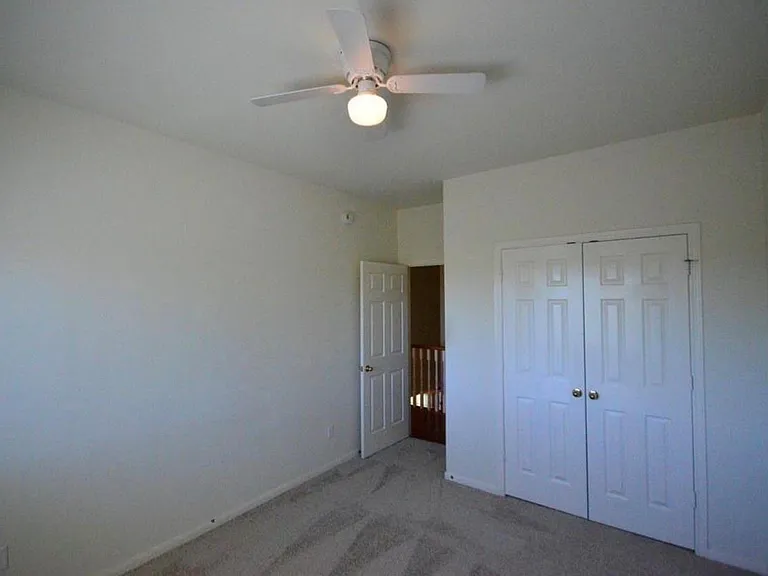 4319 Greystone Way — Photo 24