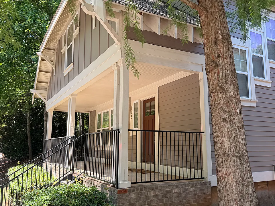 490 Barnett Shoals Rd #605