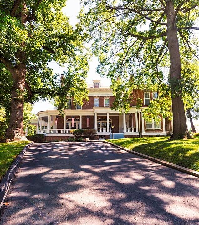 1st image of 2912 Frederick Ave
