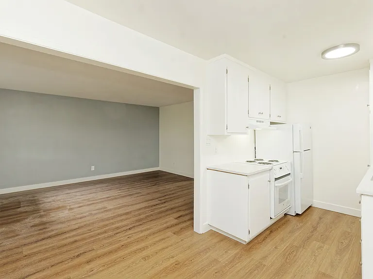 184 Callan — Photo 12