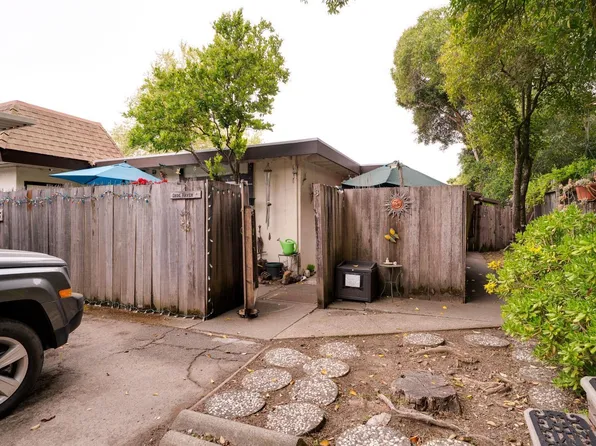 5175 Parkhurst Drive, Santa Rosa, CA 95409