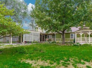 15880 S Gardner Pl, Gardner, KS 66030
