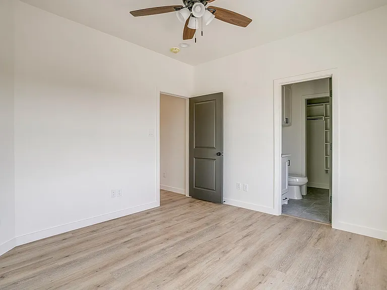 3108 Frazier Ave — Photo 20
