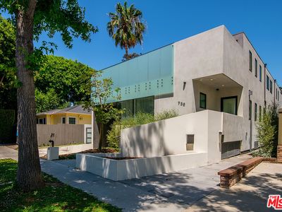 732 Huntley Dr, West Hollywood, CA, 90069