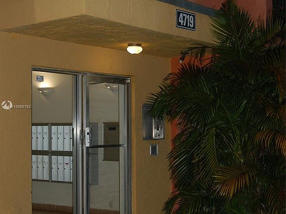 3rd image of 4719 NW 7th St APT 404-11