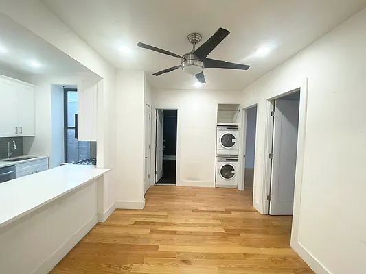 Rented by EastMount Realty LLC | media 21