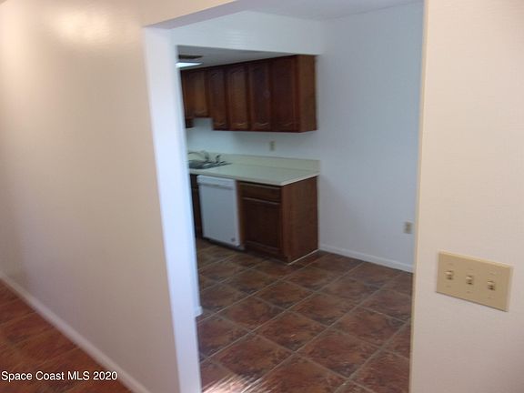 4th image of 238 Chandler St APT 101