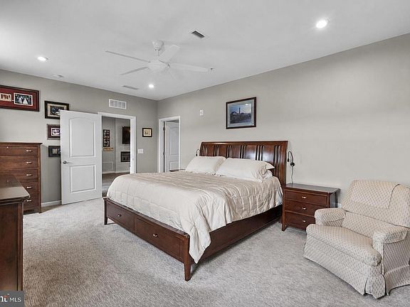 3rd image of 13210 Petrel St #3307