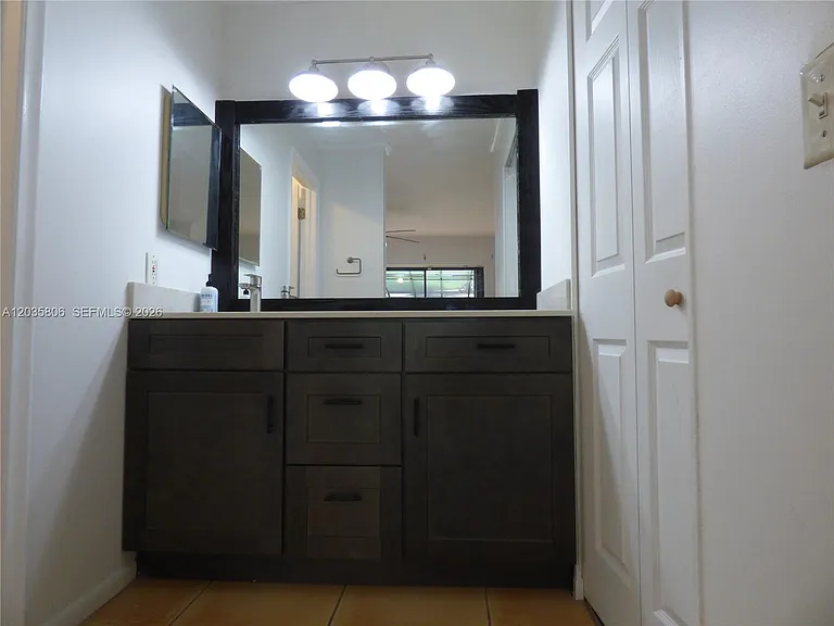 10857 SW 132nd Circle Ct — Photo 13