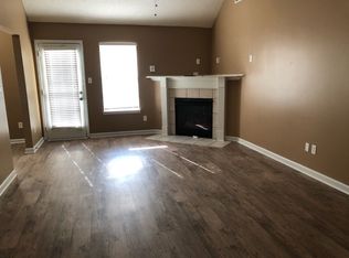 1127 Richland Dr, Southaven, MS 38671