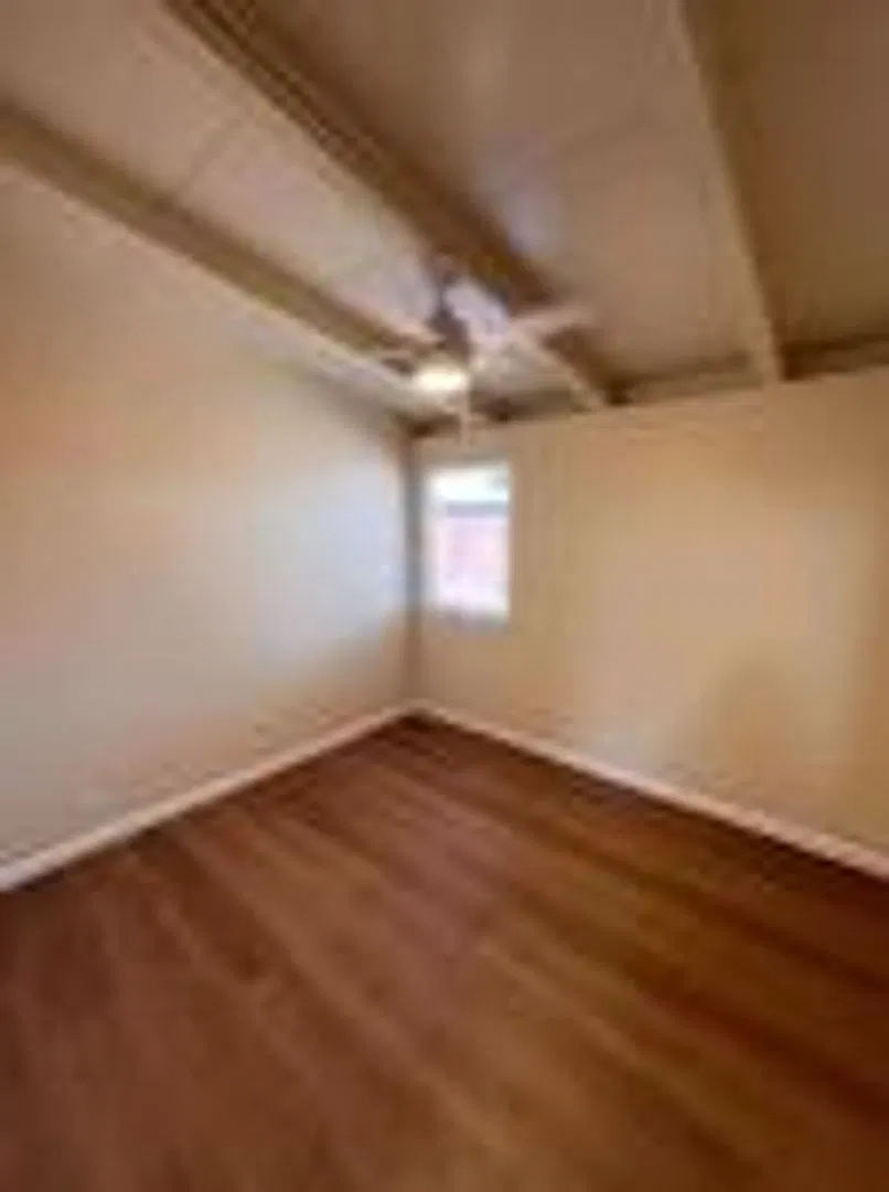 Family Neighborhood!! 3BR-2BA Home — Photo 2