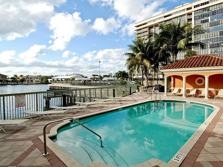 2080 S Ocean Dr #1408 — Photo 19