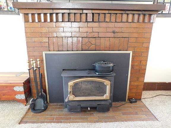 5th image of 3219 Washington Ave