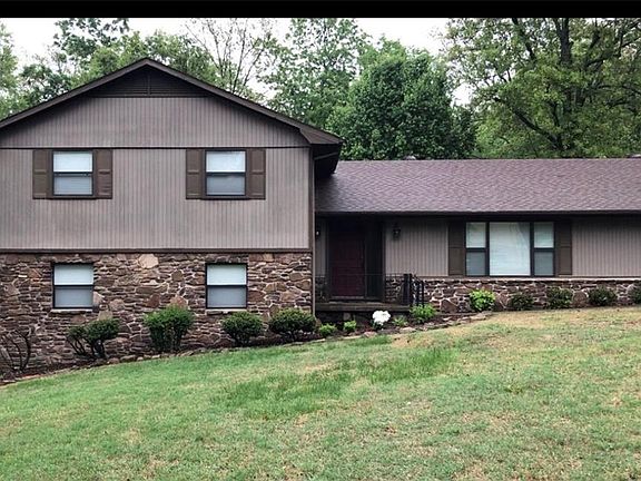 2nd image of 2520 N Stanton Ave