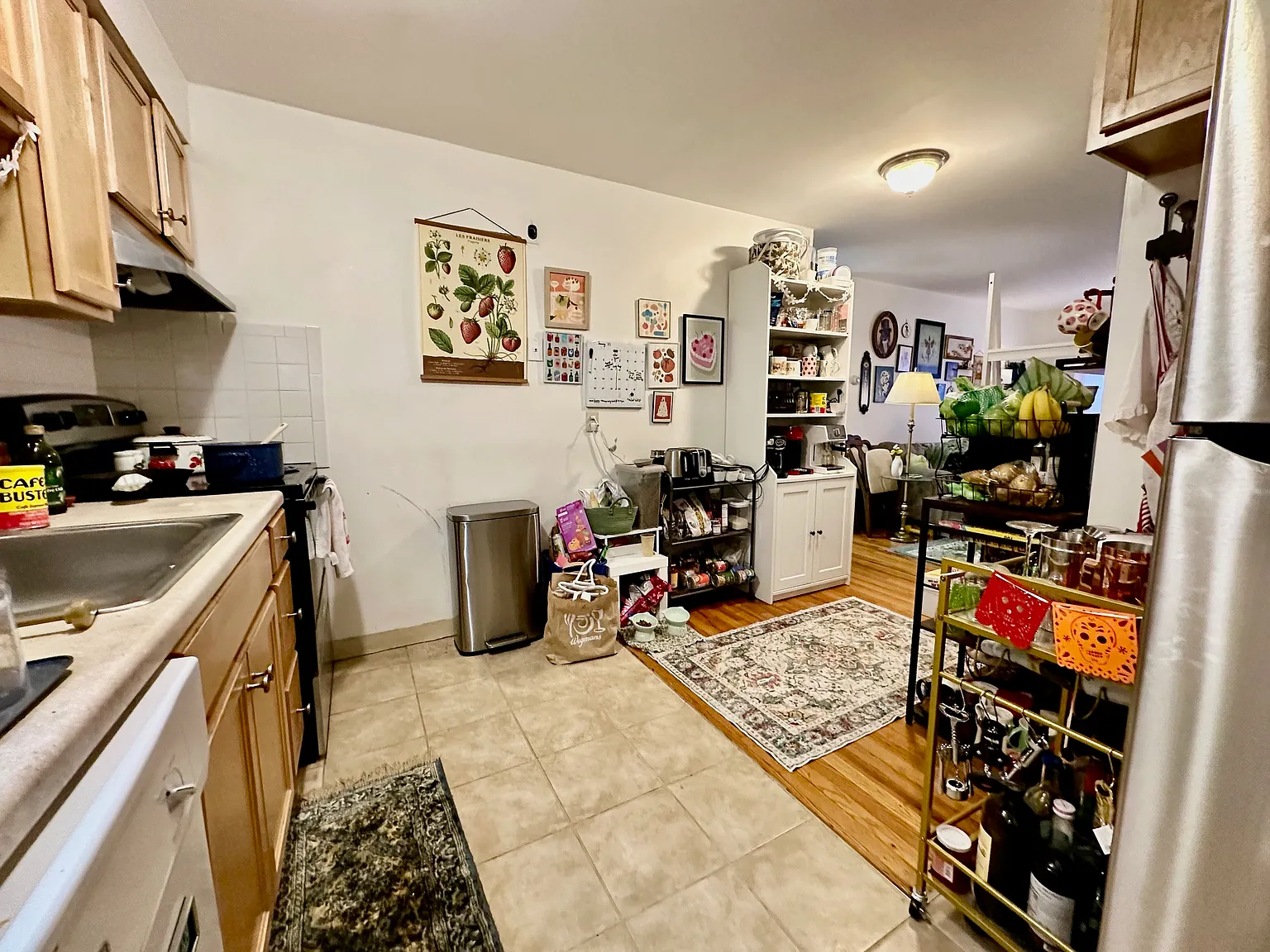 2 bed, 850 sqft, $2,900 — Photo 2