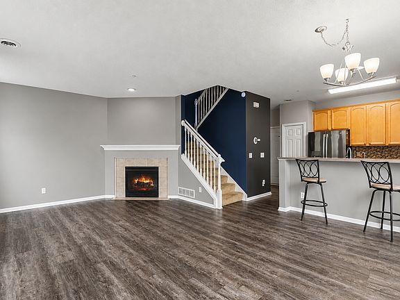 3rd image of 2171 Shamrock Pl
