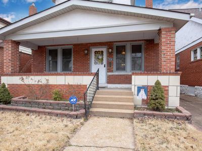 5719 Holly Hills Ave, Saint Louis, MO, 63109