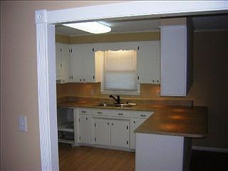 3rd image of 125 Owens Ave
