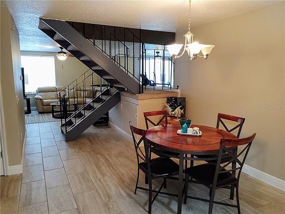 4th image of 2927 Pine Cone Cir