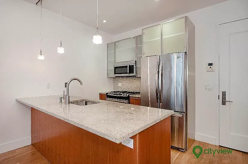 156 Hope St #5F