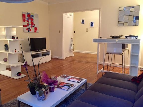 2nd image of 405 E 51st St APT 1A