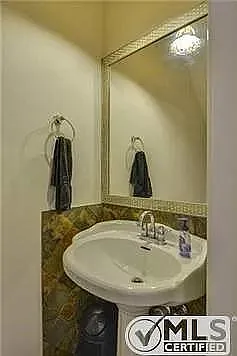 113 Fairmont Pl — Photo 10