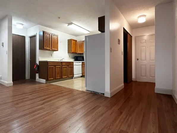 94 Main St #305, Geneseo, NY 14454