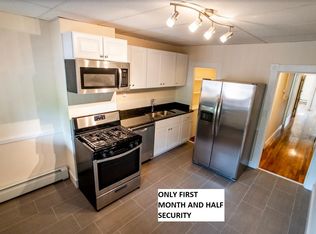 872 Huntington Ave #2D, Boston, MA 02115