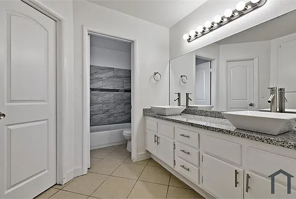 6529 Wheelbarrow Peak Dr — Photo 18