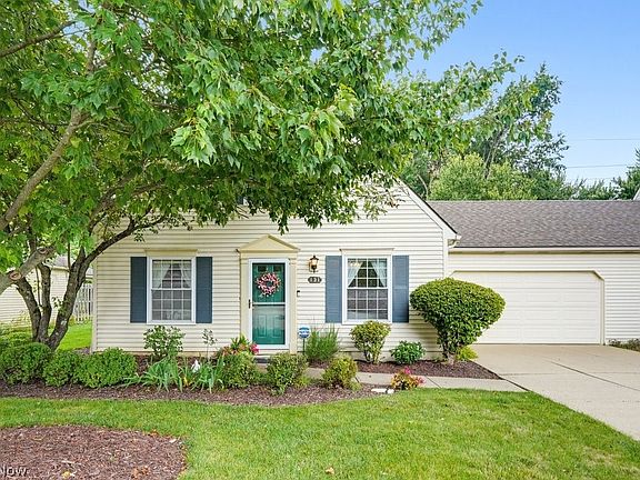 2nd image of 131 Marwyck Place Ln