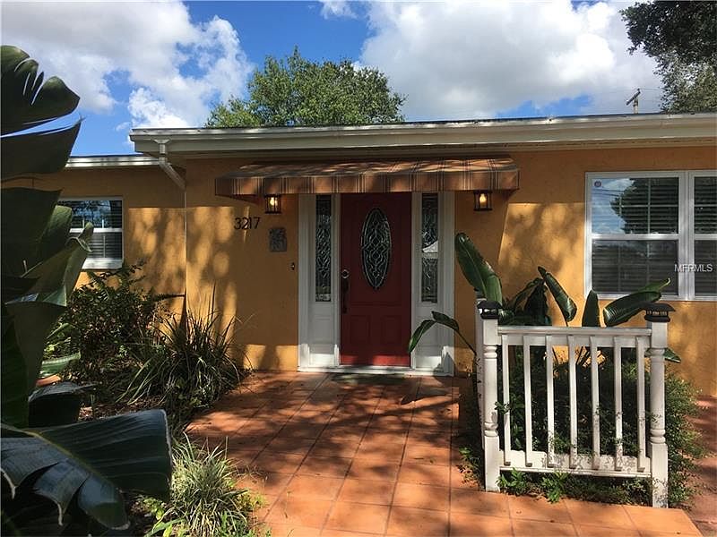 1st image of 3217 W Osborne Ave