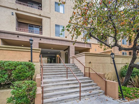 2nd image of 3440 Lebon Dr APT 4301