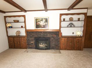 14300 Woodridge Cir, Brookfield, WI 53005