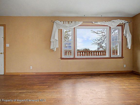 5th image of 1020 School St