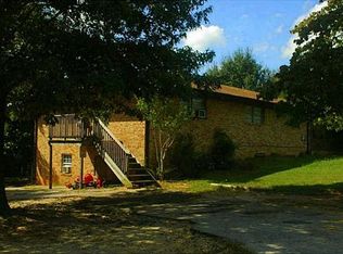 7479 W Lake Dr, Lithia Springs, GA 30122