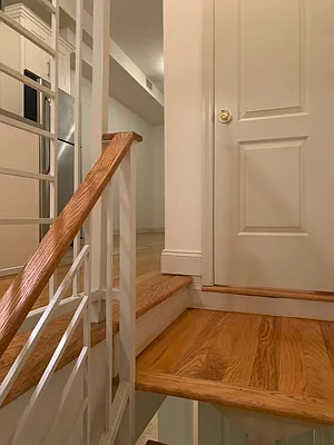 Rented by Compass | media 16